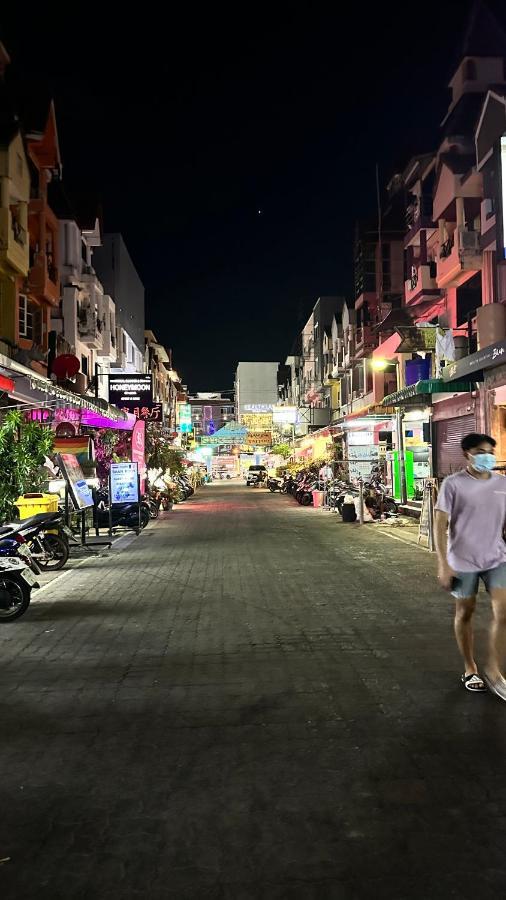 Relax Guest House Patong Exterior foto